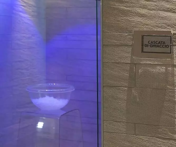 Eureka Palace Hotel Spa Resort