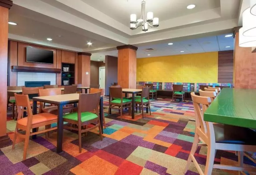 Отель Fairfield Inn & Suites El Centro