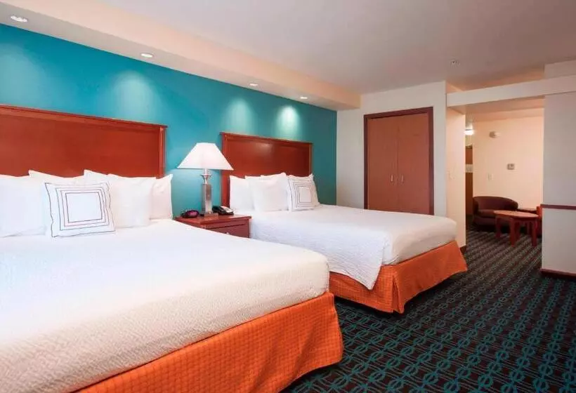 Отель Fairfield Inn & Suites El Centro
