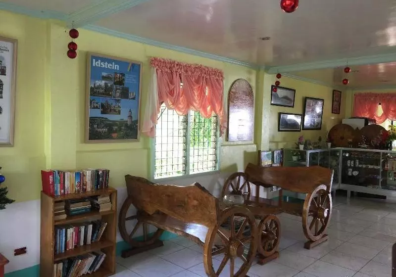 Hotell Flowerbeach Scuba Diving Resort