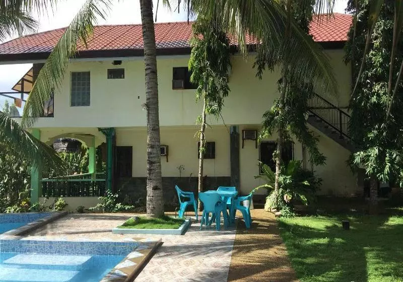 Hotell Flowerbeach Scuba Diving Resort