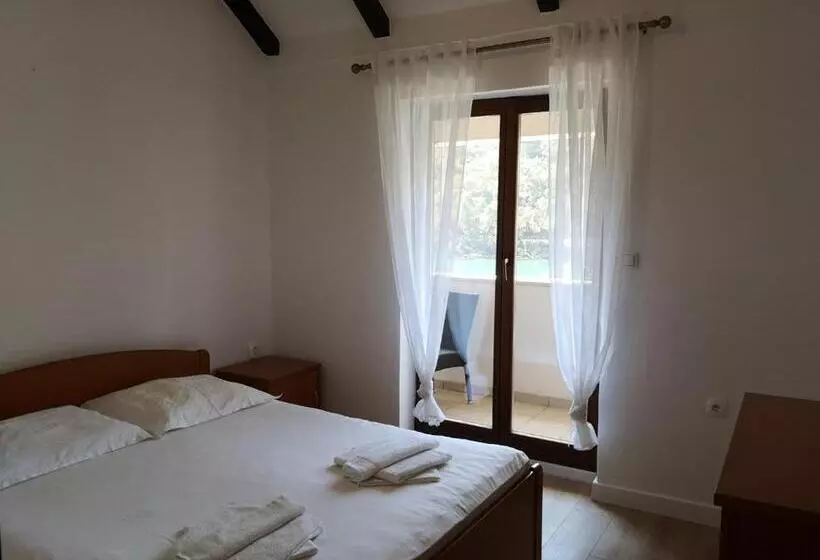 בית מלון כפרי Guest House Pikala