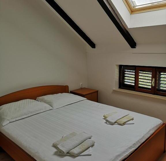 Отель Guest House Pikala