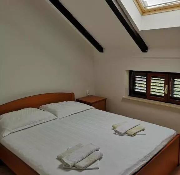 בית מלון כפרי Guest House Pikala