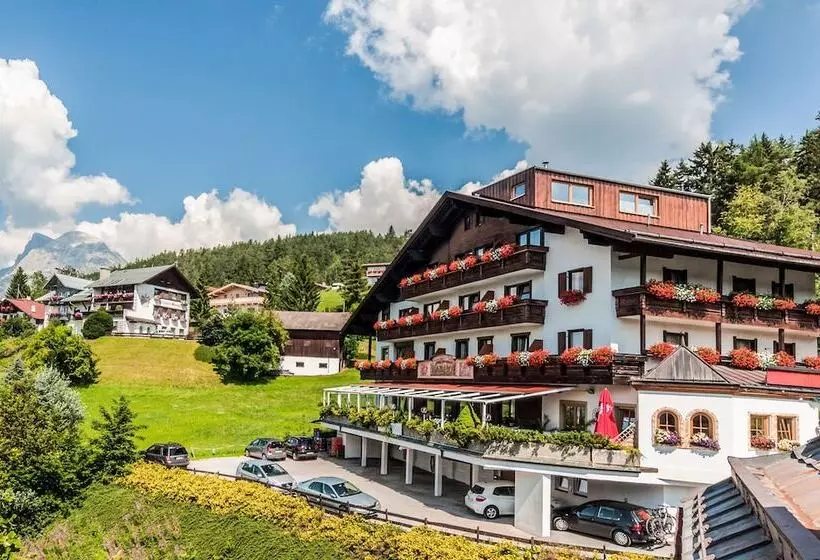 Отель Habhof Garni