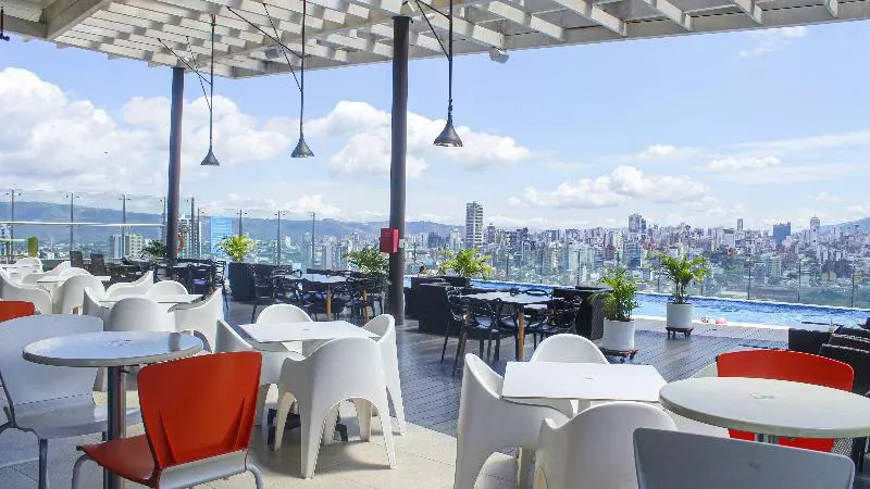 هتل Holiday Inn Bucaramanga Cacique, An Ihg