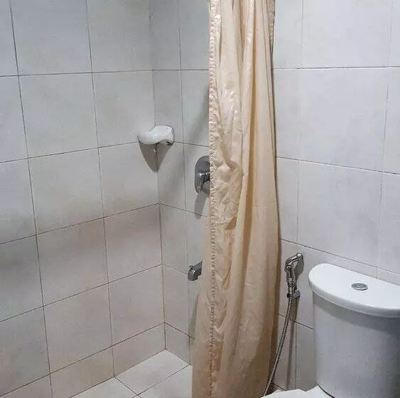 Отель Hollywood Drivein