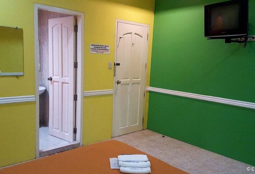 Hotell Hollywood Drivein