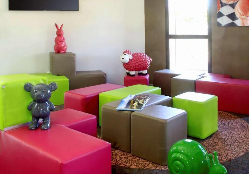 فندق Ibis Styles Castres