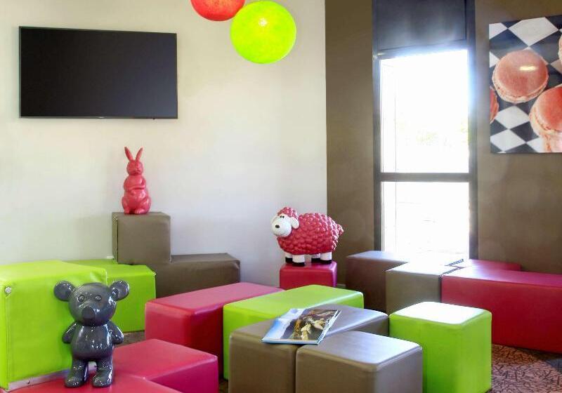 فندق Ibis Styles Castres