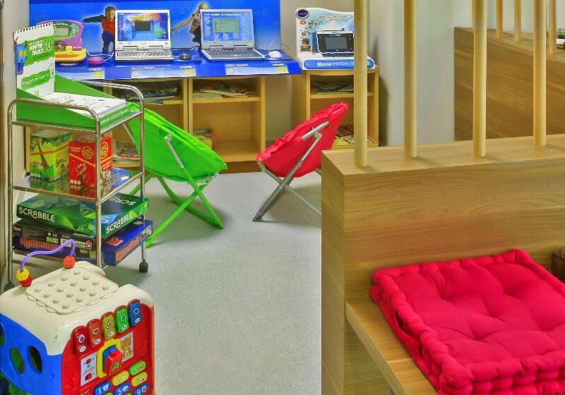 فندق Ibis Styles Castres