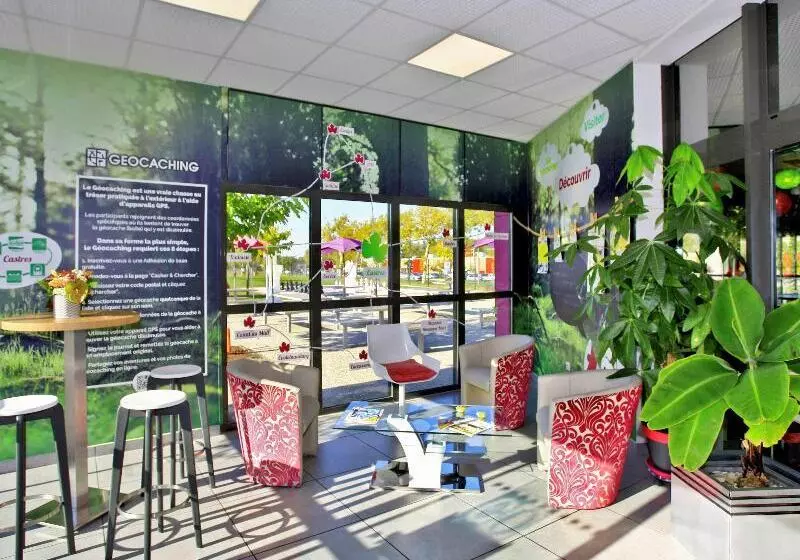 בית מלון כפרי Ibis Styles Castres