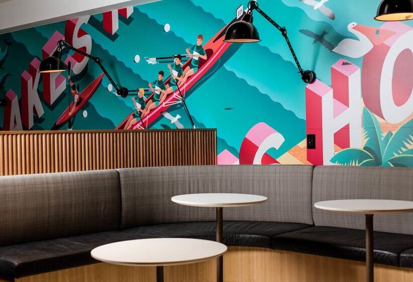 בית מלון כפרי Lakes