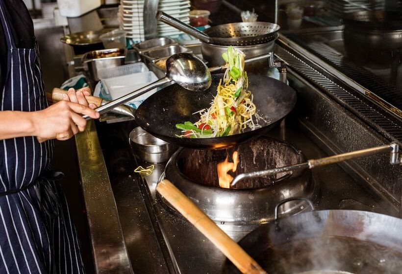 בית מלון כפרי Lakes