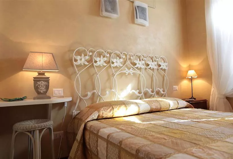 Otel Le Case Antiche Albergo Diffuso