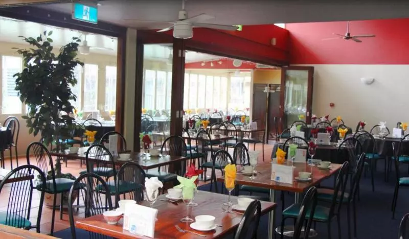 酒店 Lennox Beach Resort