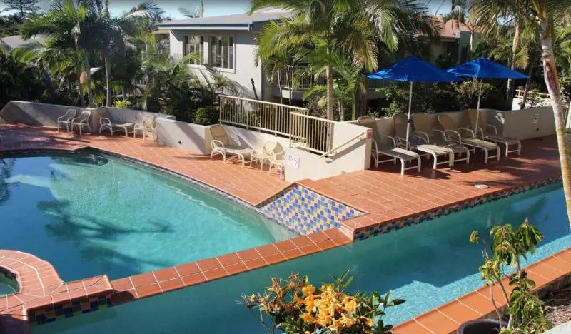 酒店 Lennox Beach Resort