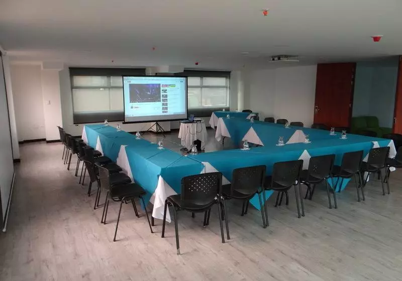 هتل Macao Colombia