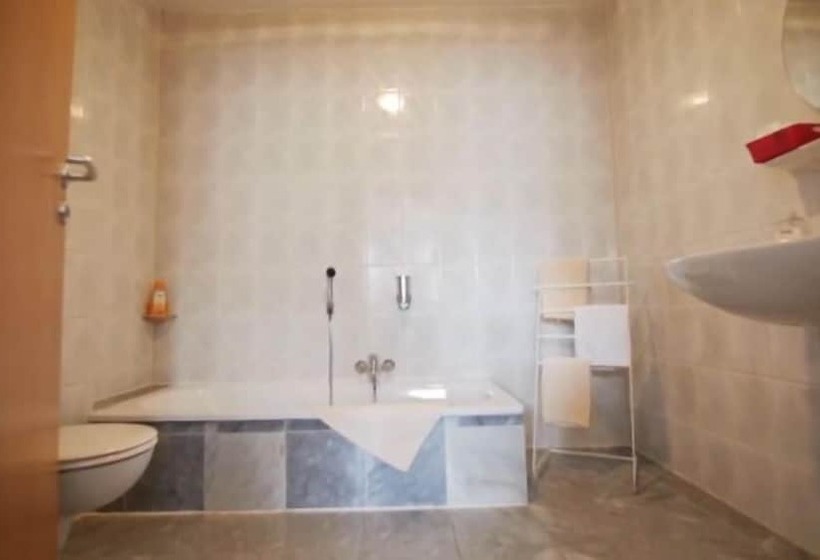 בית מלון כפרי Marjani