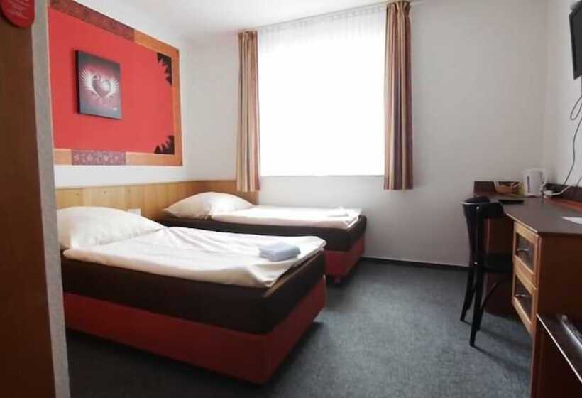 בית מלון כפרי Marjani