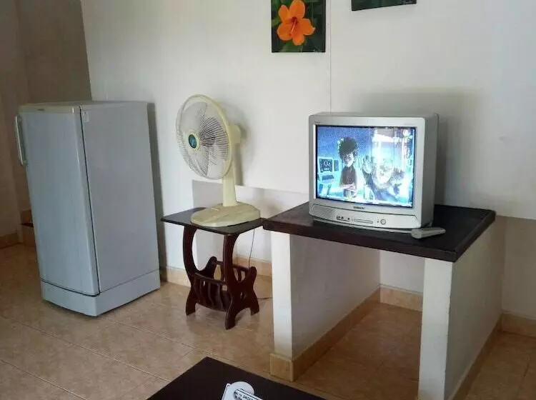 בית מלון כפרי Meewaya