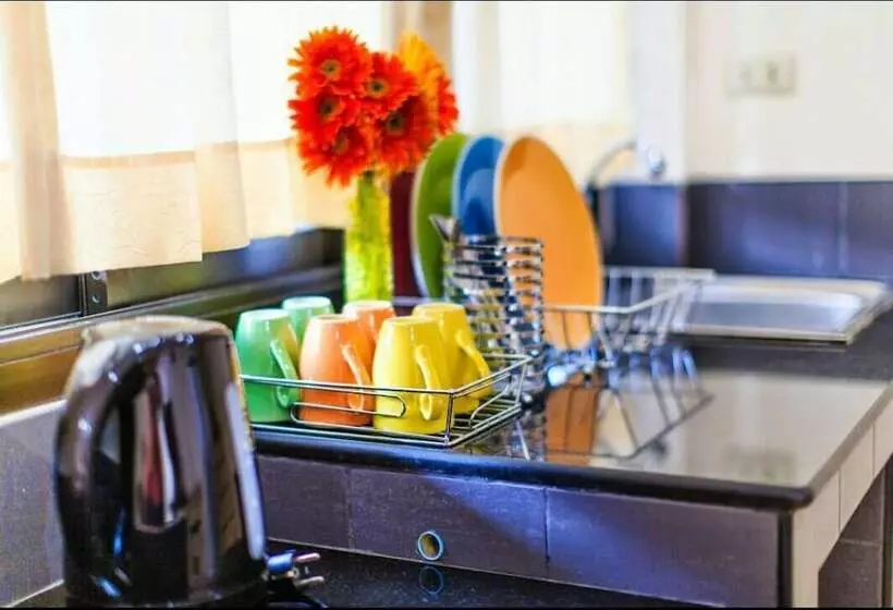 בית מלון כפרי Meewaya