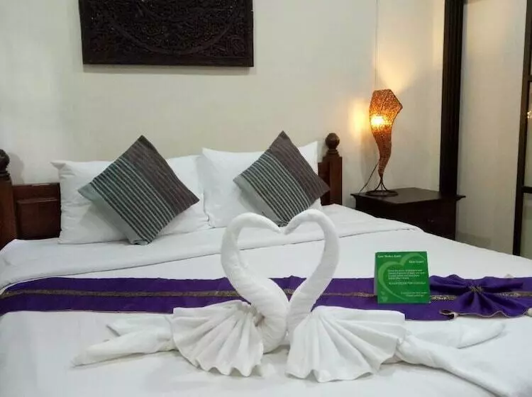 בית מלון כפרי Meewaya