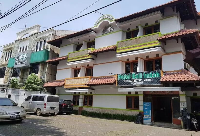 Отель Bali Indah