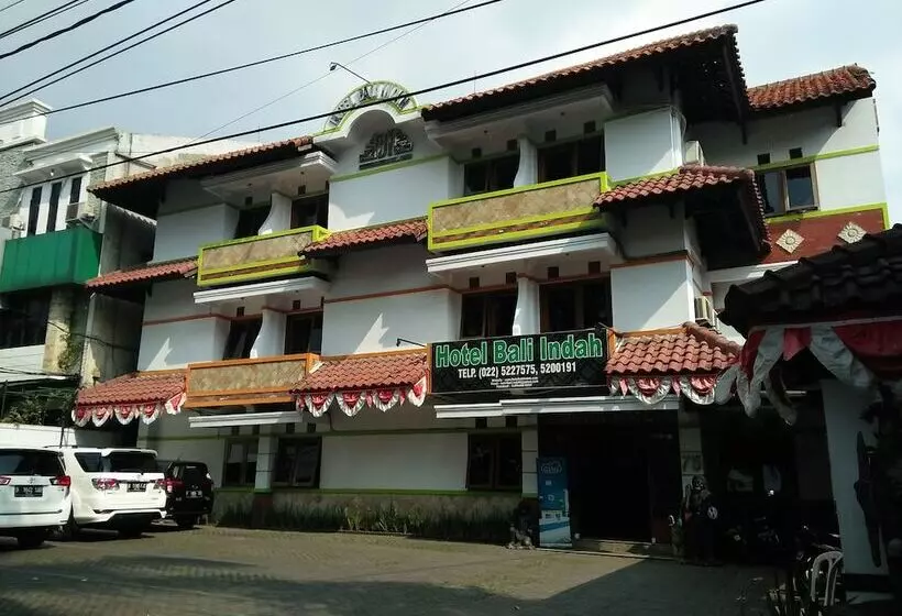 Отель Bali Indah