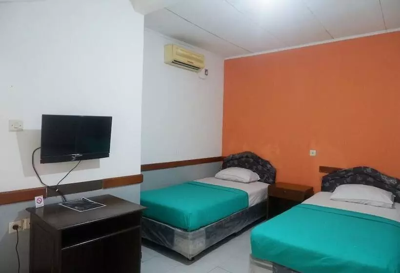 Отель Bali Indah