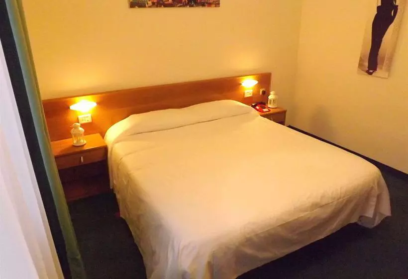 Отель Roncobilaccio