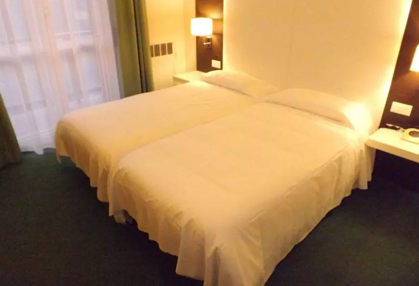 Отель Roncobilaccio