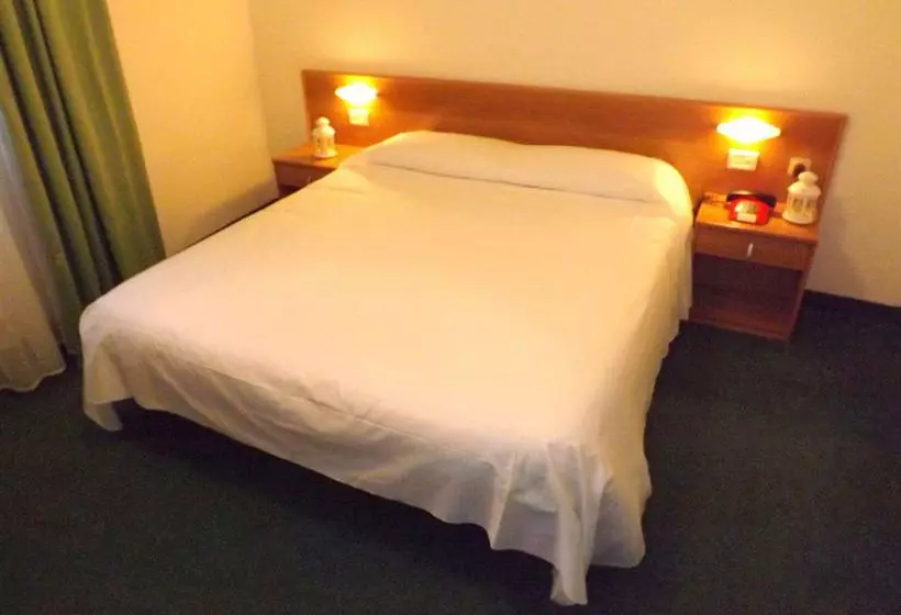 Отель Roncobilaccio