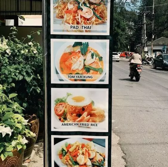 هتل Surin Bay Inn