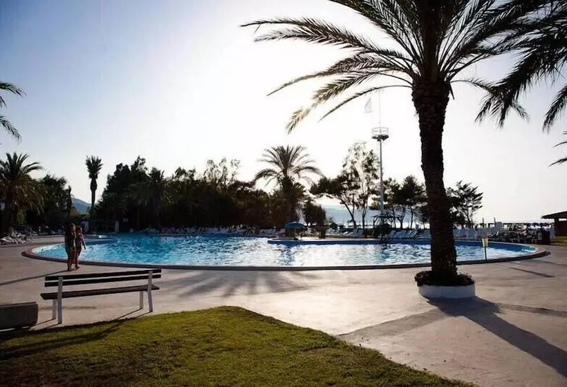 호텔 Tindari Resort & Marina Beach