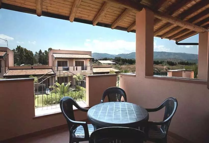 호텔 Tindari Resort & Marina Beach