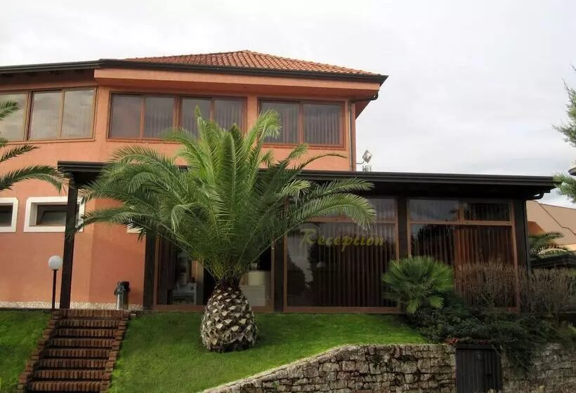 호텔 Tindari Resort & Marina Beach