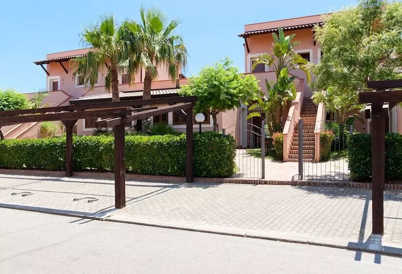 호텔 Tindari Resort & Marina Beach