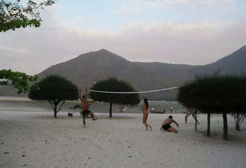Malibu Beach Bungalows