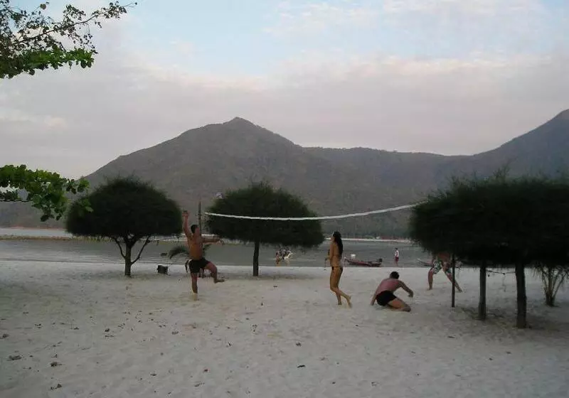 Malibu Beach Bungalows