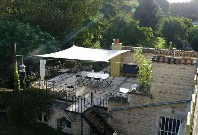ベッドアンドブレックファースト Maison D Hôtes Moulin De Buffière