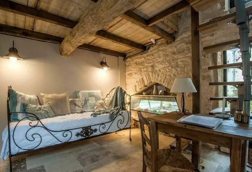 ベッドアンドブレックファースト Maison D Hôtes Moulin De Buffière