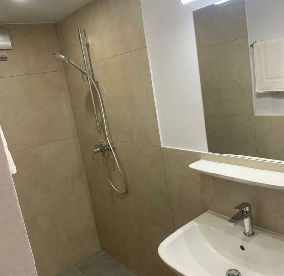 בית מלון כפרי Smart Stay Rooms Feldkirch