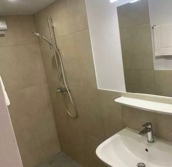 Hotelli Smart Stay Rooms Feldkirch