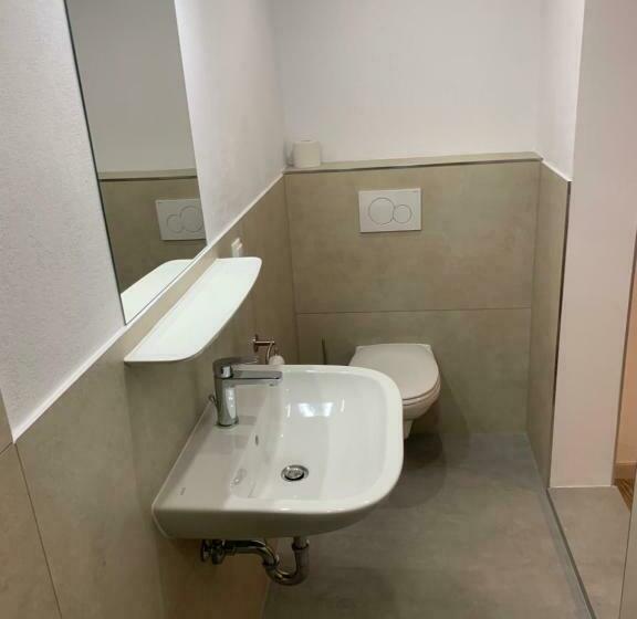 בית מלון כפרי Smart Stay Rooms Feldkirch