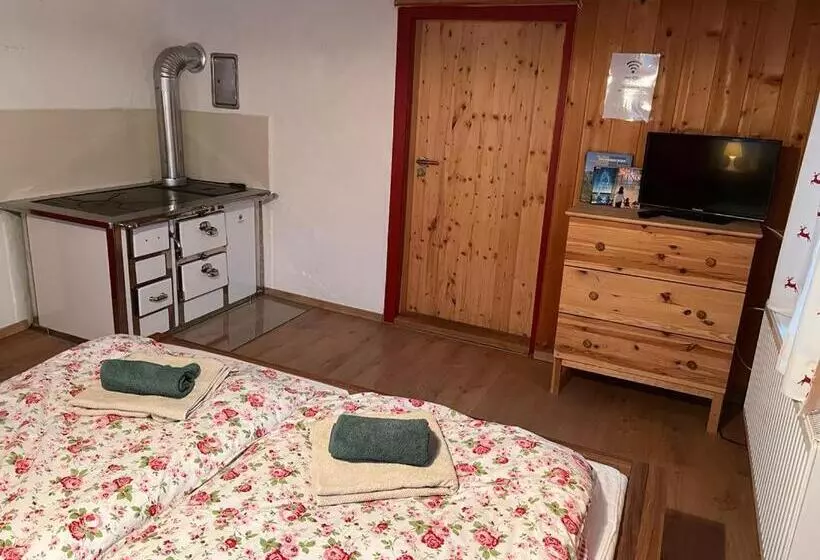 ホテル Ferienwohnung Bauernhaus Untermoas