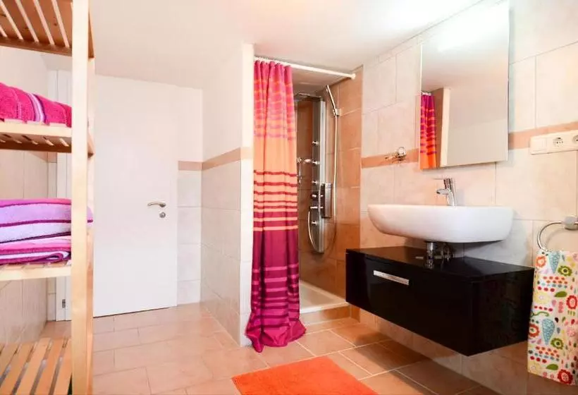 ホテル Ferienwohnung Bauernhaus Untermoas