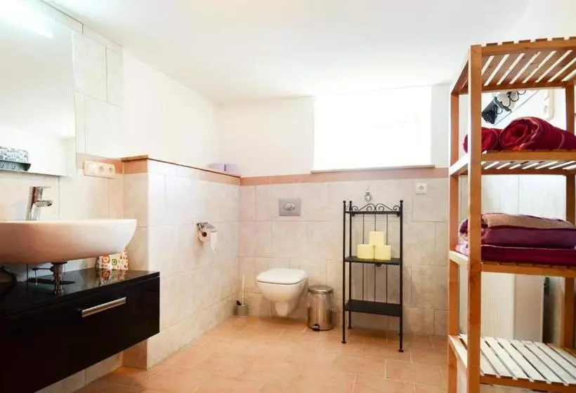 ホテル Ferienwohnung Bauernhaus Untermoas