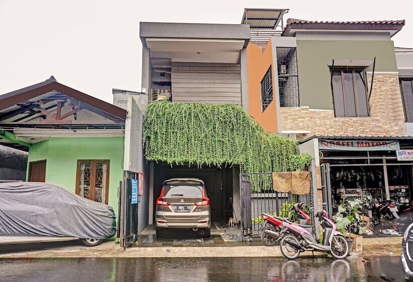 Hotel Oyo 90738 Griya Dara