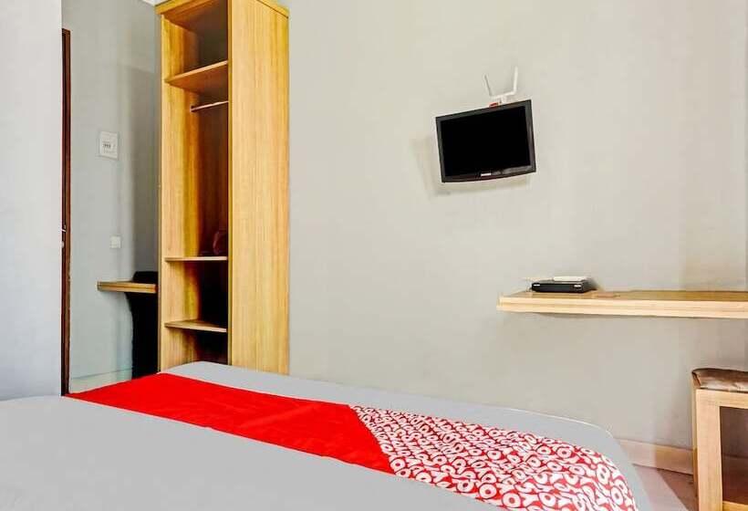 Hotel Oyo 90738 Griya Dara